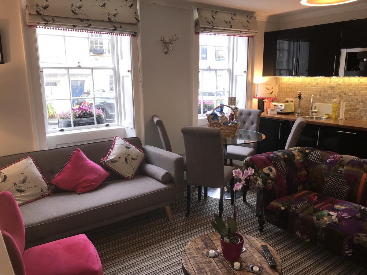 City Centre - Rivers Street, Quiet 2 Bed Ground Floor Georgian Garden Apartment バース エクステリア 写真